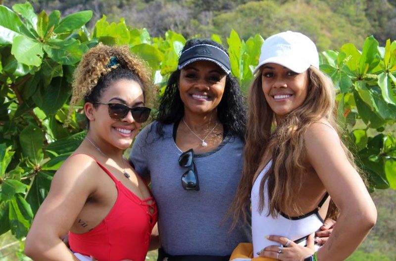 Lataschia Velasquez  in Costa Rica with her daughters, Alexus and Alyssa