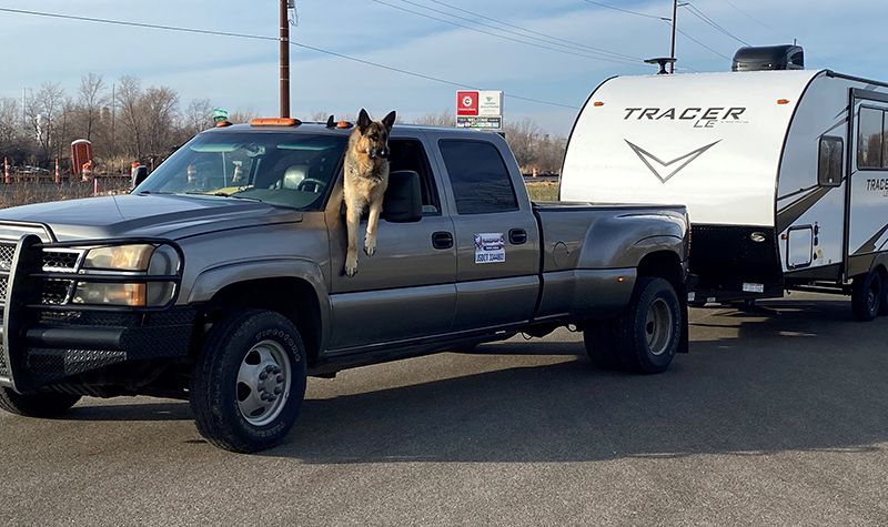 Tucker and Bicknell hauling a Tracer RV